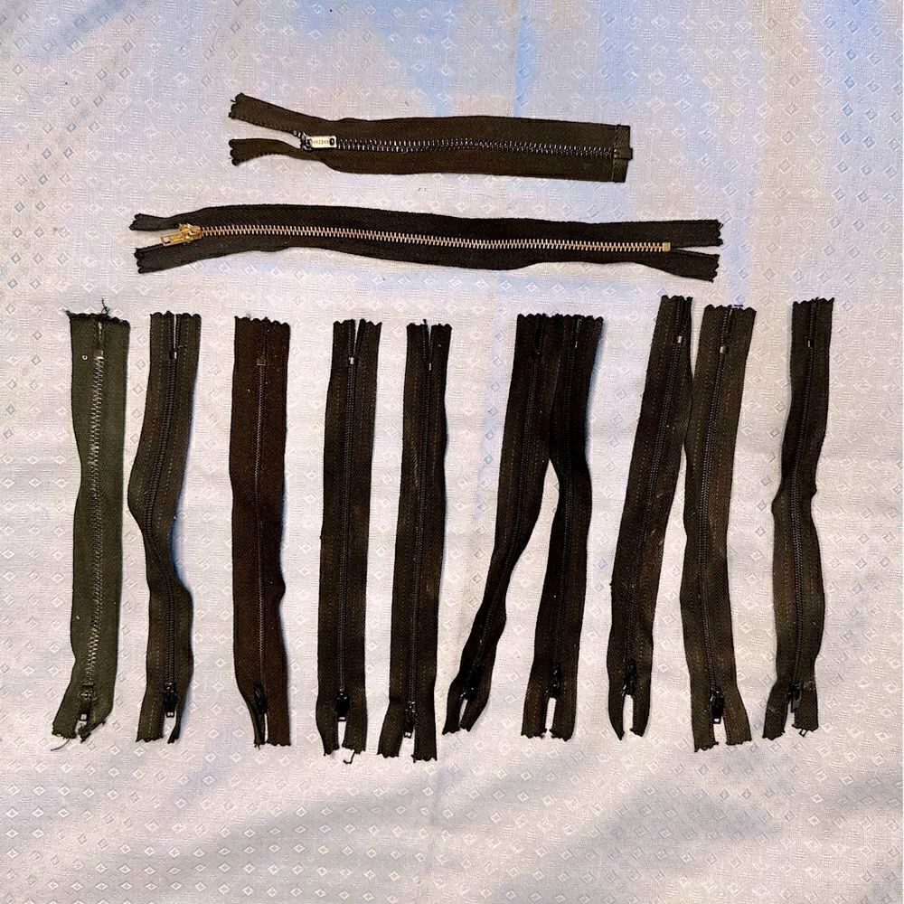 Vintage 60s Selection of 12 unused black zips mostly 7”